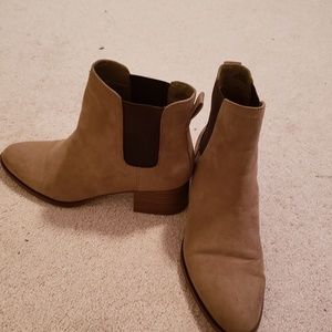 Ankle boots